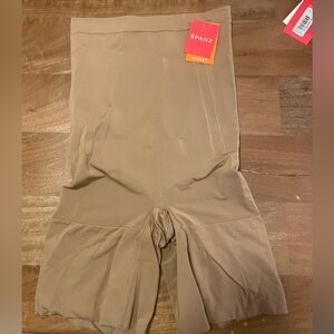 Spanx high waisted mid thigh Tan Shorts
